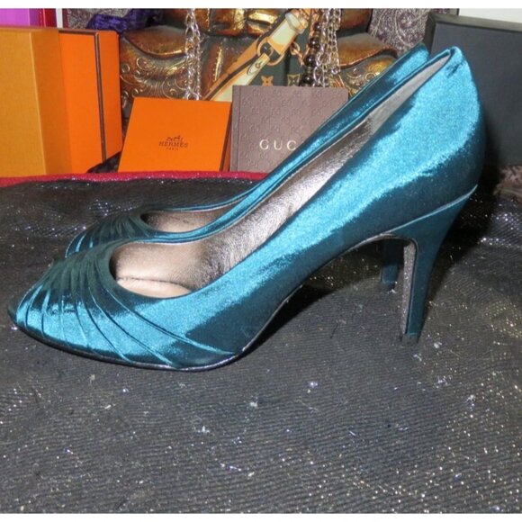 Adrianna Papell Shoes - Adrianna Papell Farrel Lux Satin Peep Toe Pumps in Deep Turquoise size 8